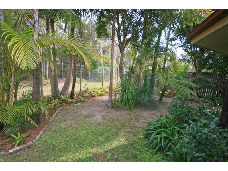 8 Kippax Place, Pottsville NSW 2489