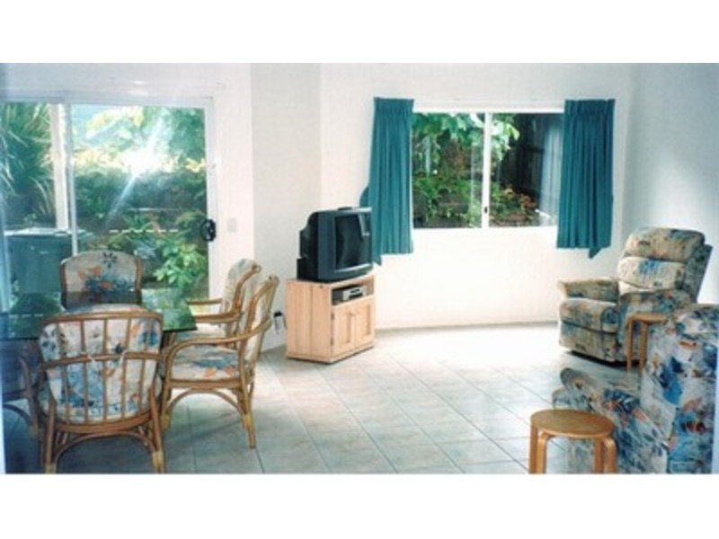 2/24 Coast Road, Hastings Point NSW 2489