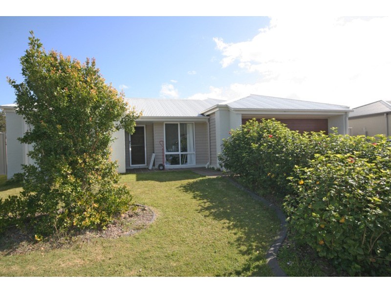 13 Grey Gum Street, Pottsville NSW 2489