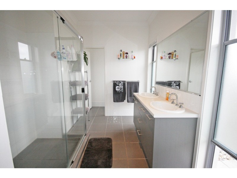 6 Narooma Street, Pottsville NSW 2489