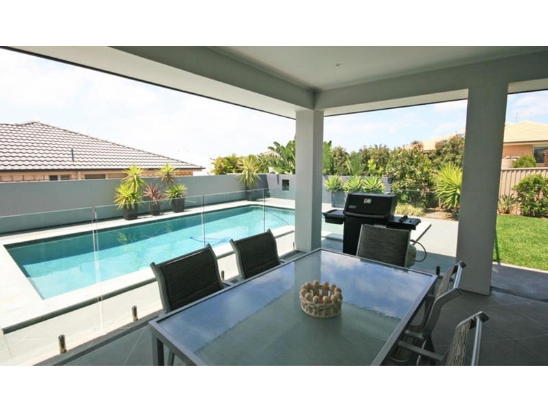 6 Narooma Street, Pottsville NSW 2489