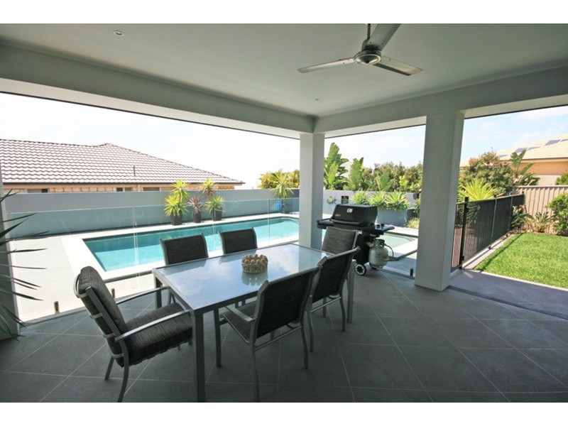 6 Narooma Street, Pottsville NSW 2489