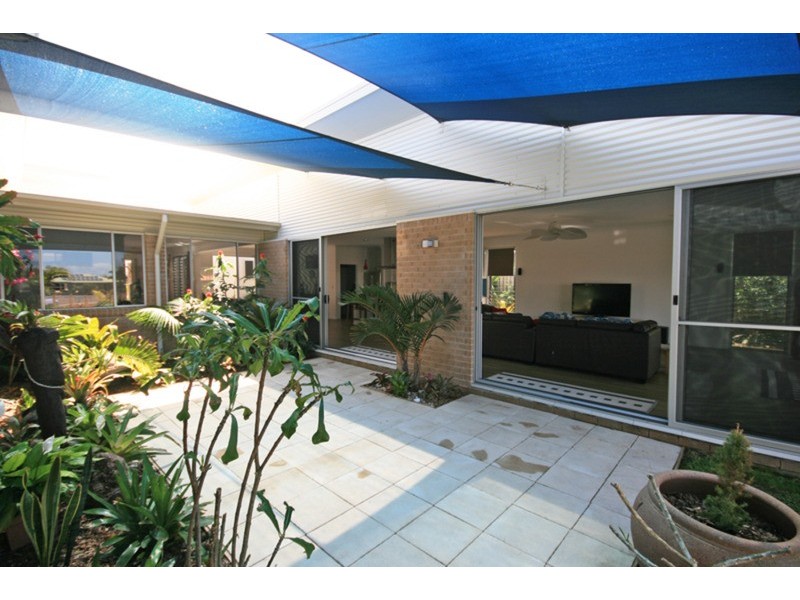 22 Edinburgh Court, Pottsville NSW 2489