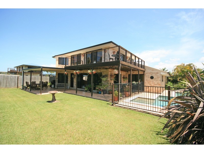 121 Overall Drive, Pottsville NSW 2489