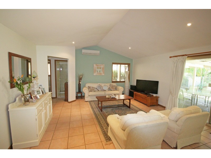 5 Warne Place, Pottsville NSW 2489