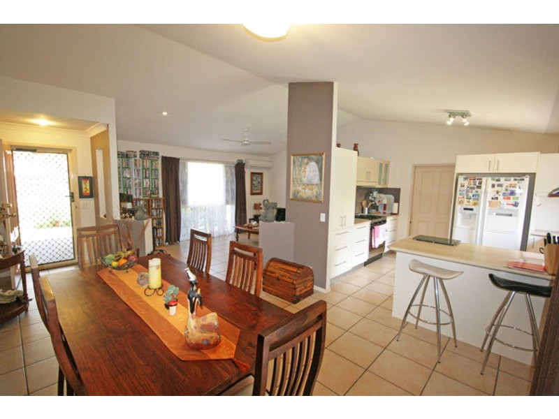 1/10 Paula Court, Pottsville NSW 2489