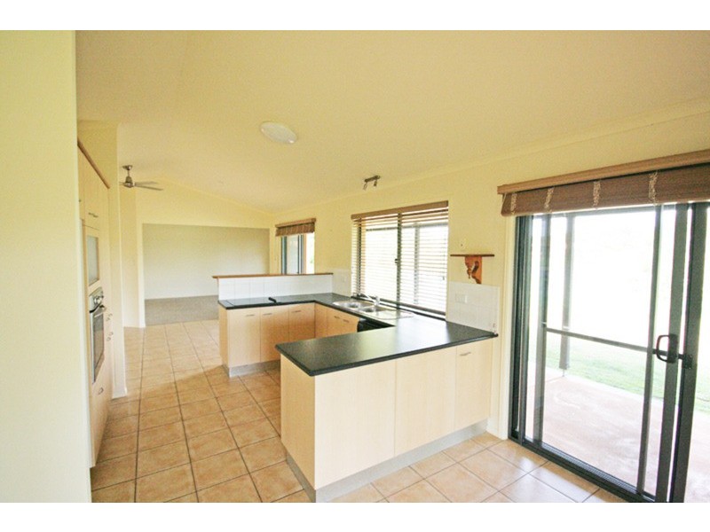 16 Taylor Drive, Pottsville NSW 2489