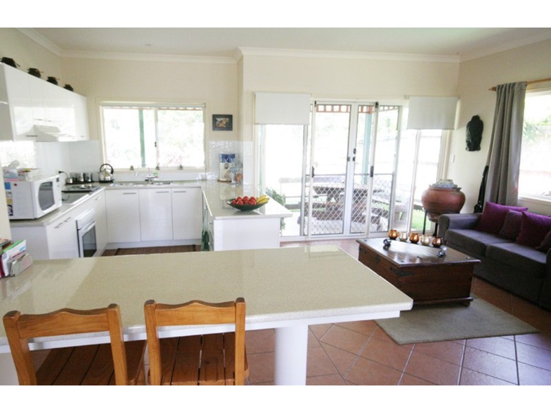 27 Sassafras Street, Pottsville NSW 2489