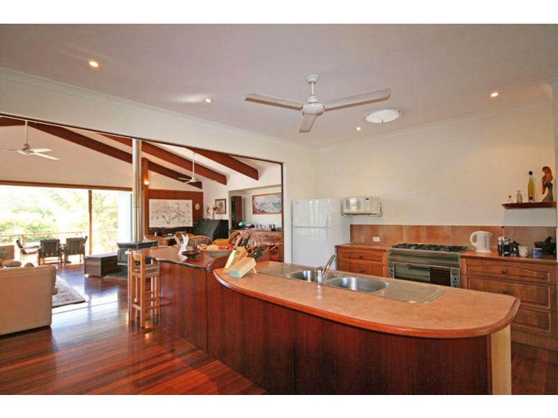 7 Monash Place, Pottsville NSW 2489