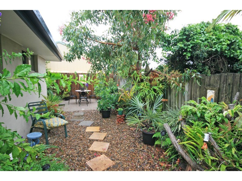 2/26 Andrew Avenue, Pottsville NSW 2489