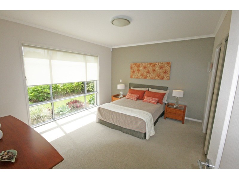 14 Newcastle Drive, Pottsville NSW 2489