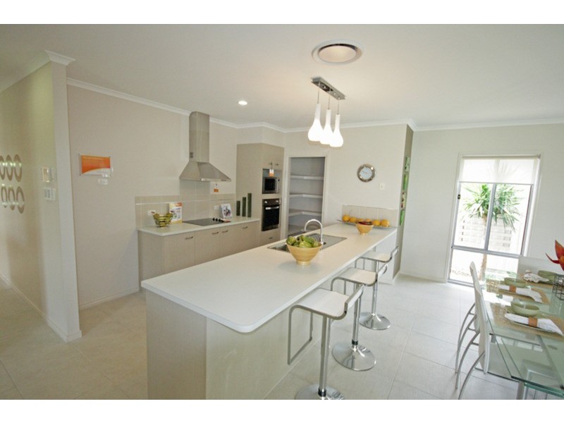 14 Newcastle Drive, Pottsville NSW 2489