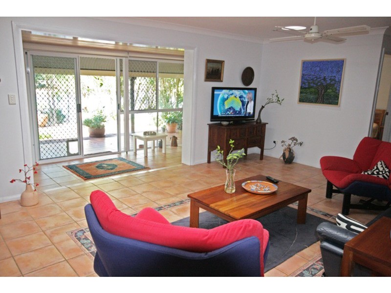 71 Andrew  Avenue, Pottsville NSW 2489