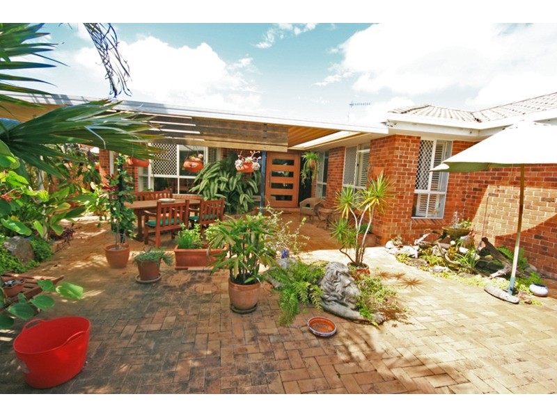 71 Andrew  Avenue, Pottsville NSW 2489