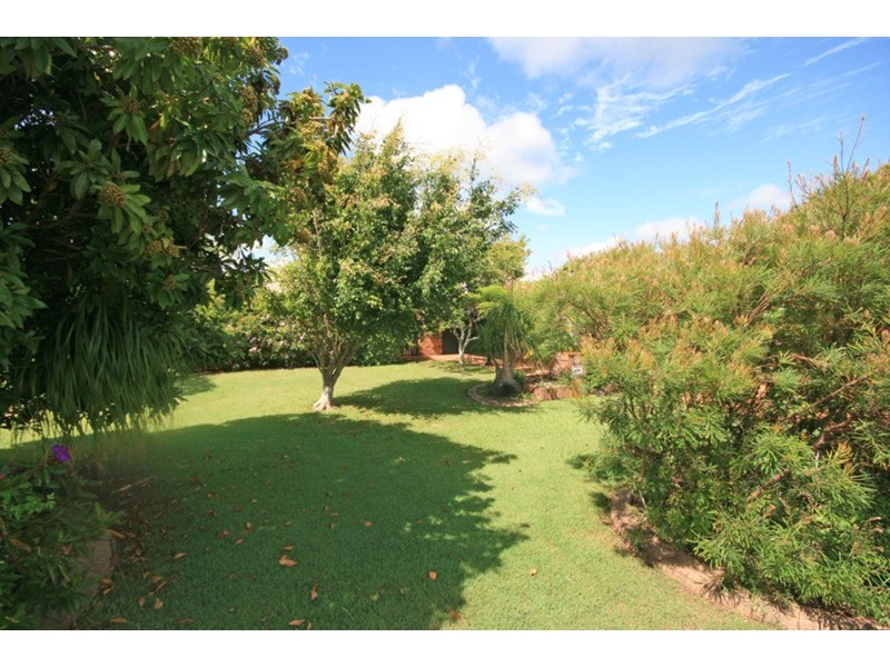 71 Andrew  Avenue, Pottsville NSW 2489