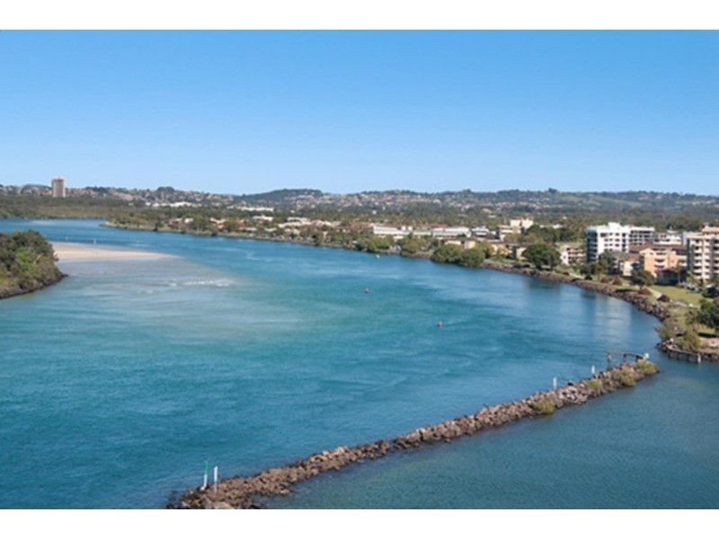 3/13 Eden  Avenue, Coolangatta QLD 4225