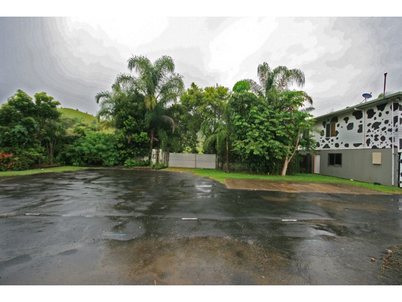 5885-5887 Pacific Highway, Mooball NSW 2483