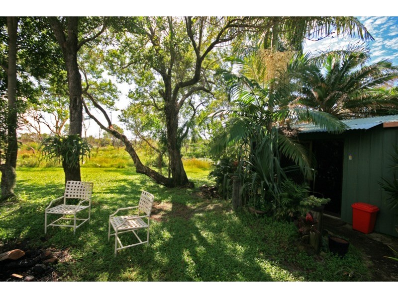 11 Tamarind Avenue, Cabarita Beach NSW 2488