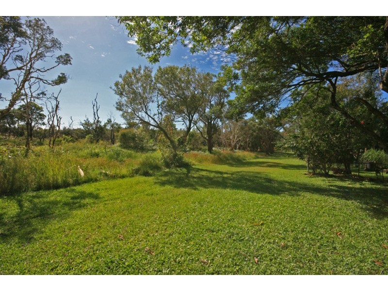 11 Tamarind Avenue, Cabarita Beach NSW 2488