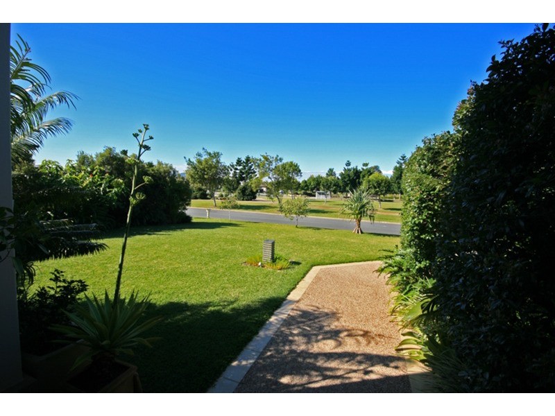 4 Taree Street, Pottsville NSW 2489