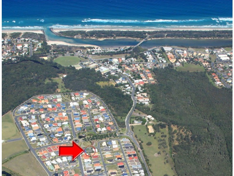 4 Taree Street, Pottsville NSW 2489