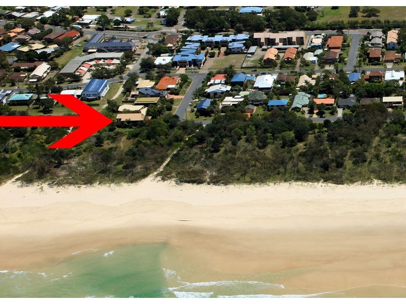 9 Surfside  Crescent, Pottsville NSW 2489