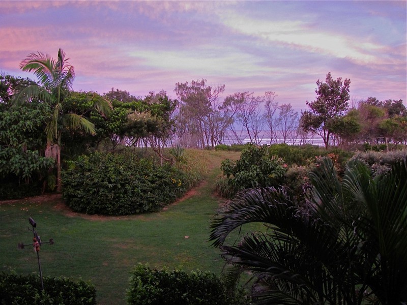 9 Surfside  Crescent, Pottsville NSW 2489