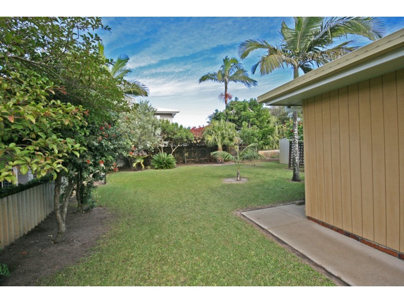 4 Victoria Avenue, Pottsville NSW 2489