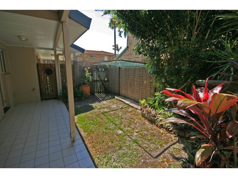 2/3 Mountbatten Court, Pottsville NSW 2489