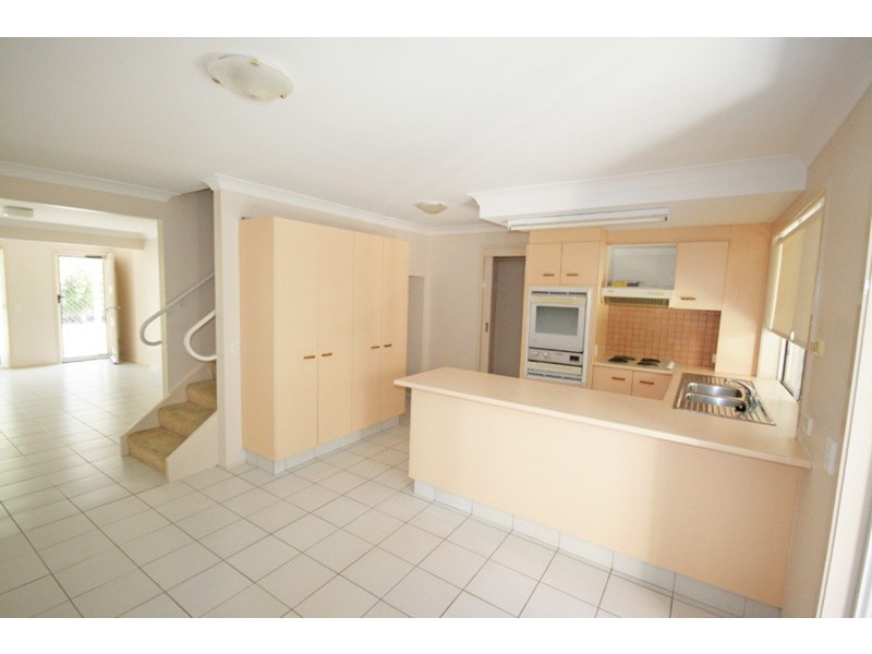 2/3 Mountbatten Court, Pottsville NSW 2489