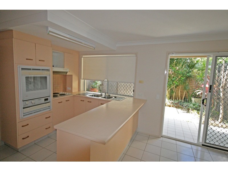 2/3 Mountbatten Court, Pottsville NSW 2489