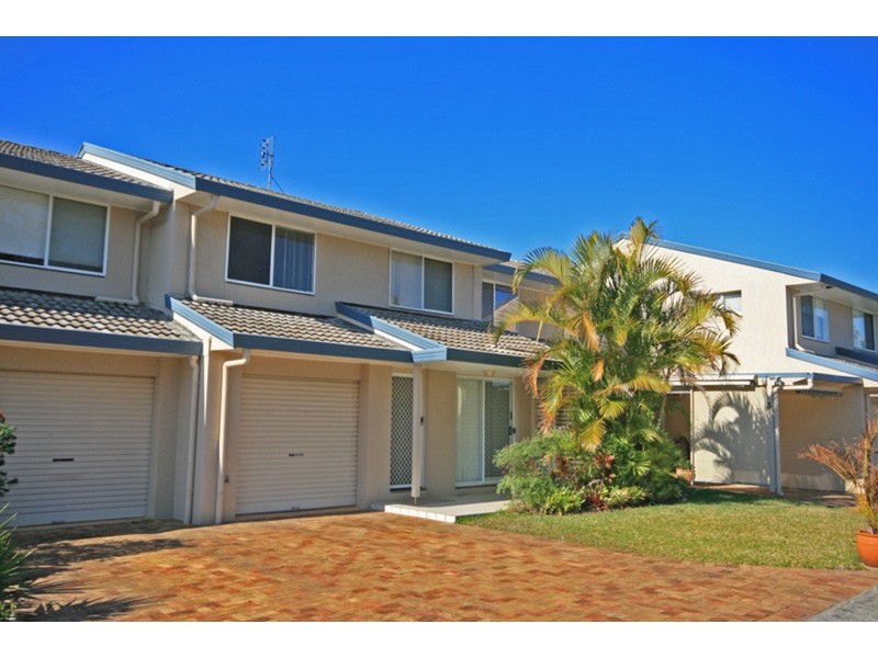 2/3 Mountbatten Court, Pottsville NSW 2489