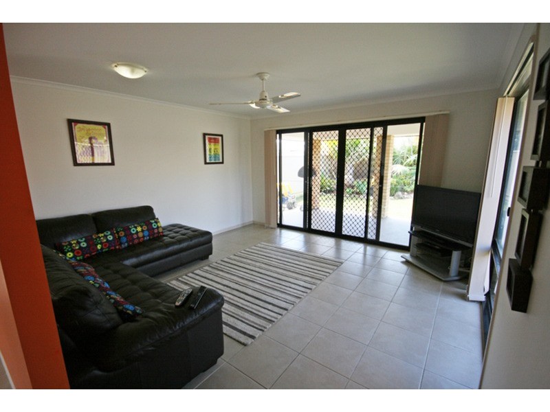 1/6 Sugar Glider  Drive, Pottsville NSW 2489