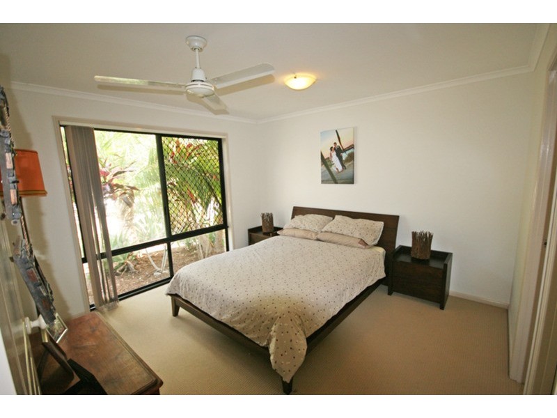 1/6 Sugar Glider  Drive, Pottsville NSW 2489