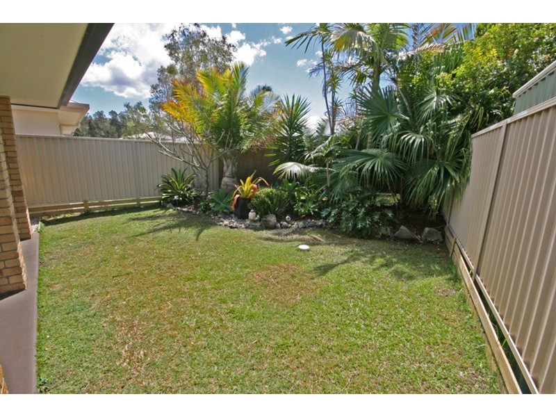 1/6 Sugar Glider  Drive, Pottsville NSW 2489