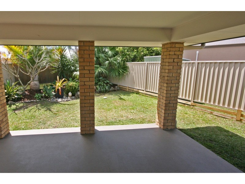 1/6 Sugar Glider  Drive, Pottsville NSW 2489
