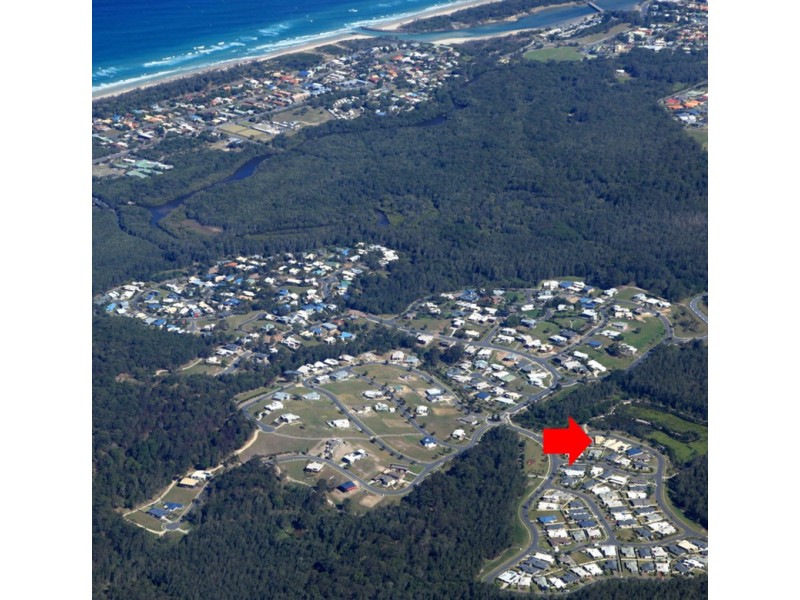 1/6 Sugar Glider  Drive, Pottsville NSW 2489