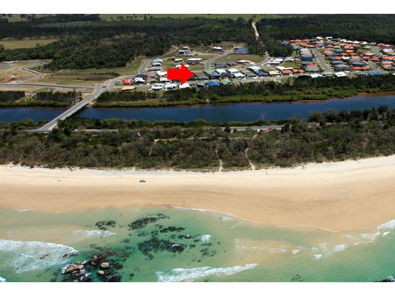 24 Kellehers  Road, Pottsville NSW 2489