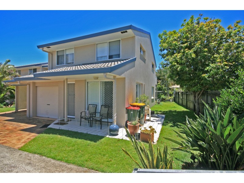 4/3 Mountbatten Court, Pottsville NSW 2489