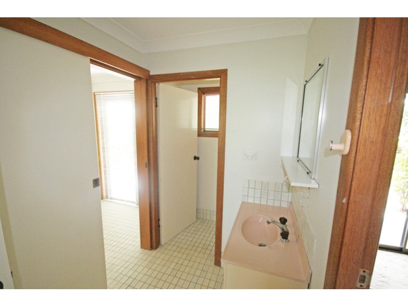 1/23 Victoria Avenue, Pottsville NSW 2489