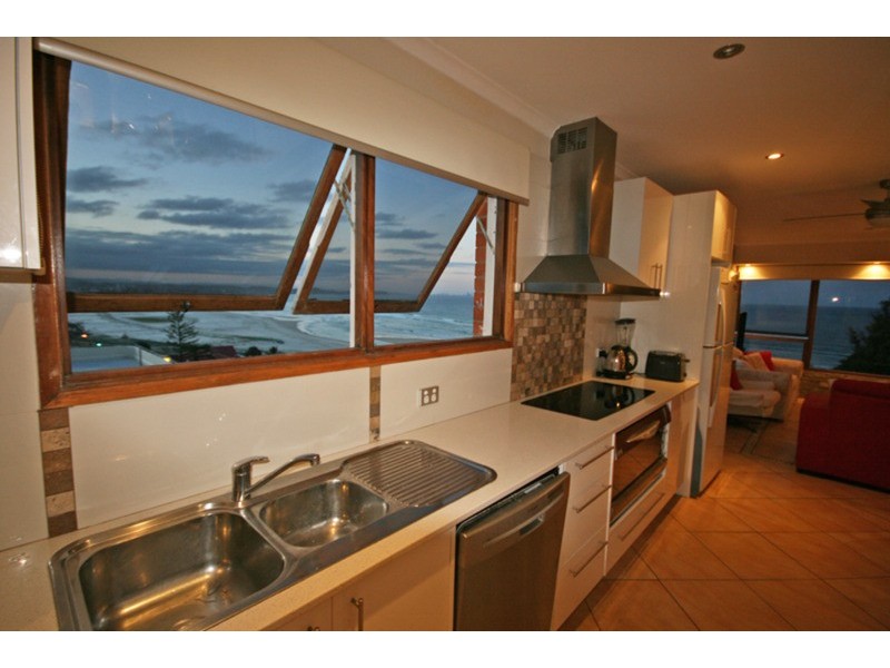 12/30 Powell Crescent, Coolangatta QLD 4225