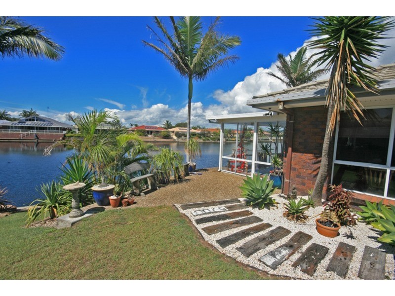 2/79 Andrew Avenue, Pottsville NSW 2489