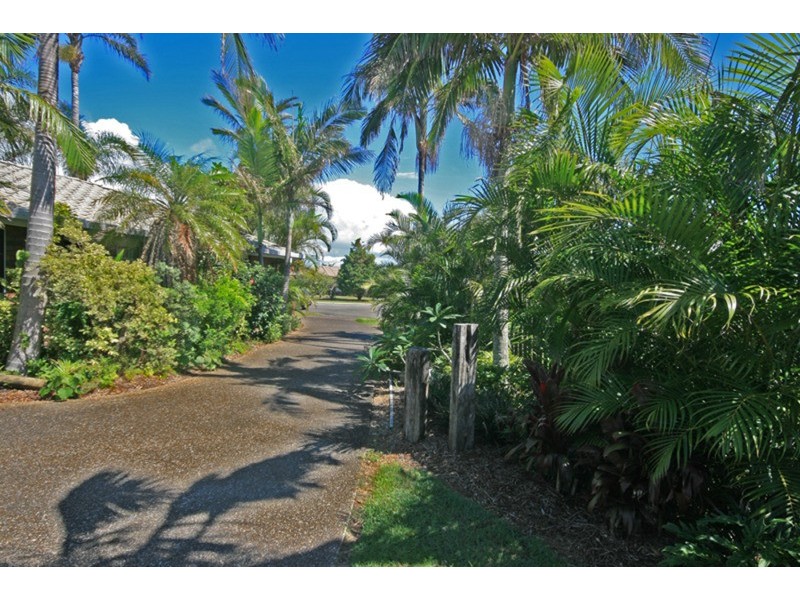 2/79 Andrew Avenue, Pottsville NSW 2489