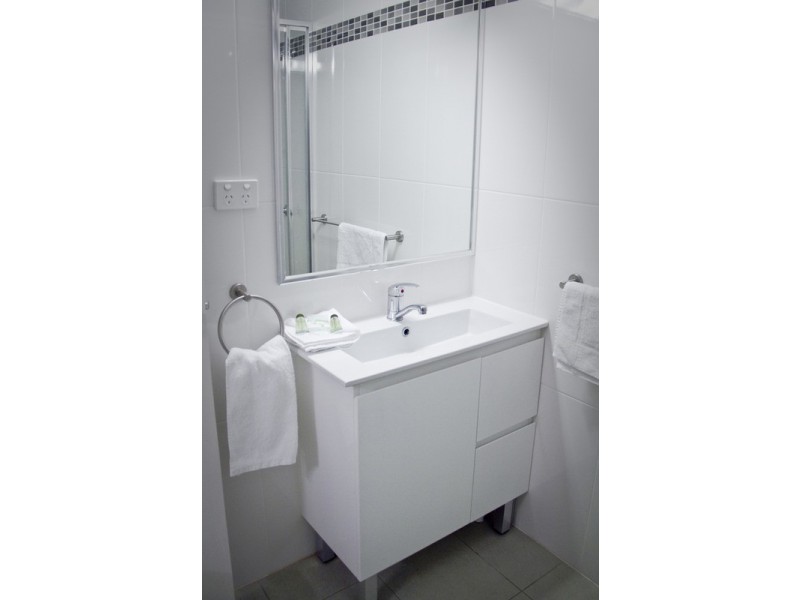 Pottsville Beach Motel/30- 34 Tweed Coast Road, Pottsville Beach NSW 2489