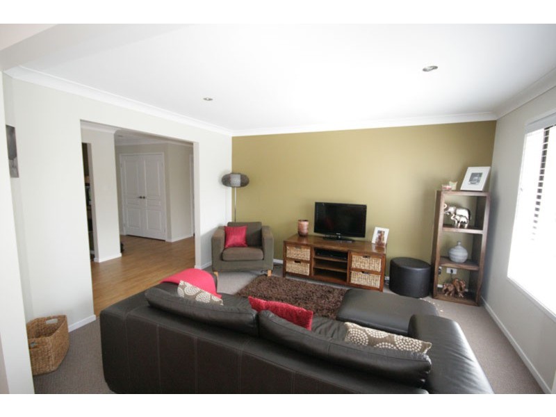 16 Sugar Glider Drive, Pottsville NSW 2489