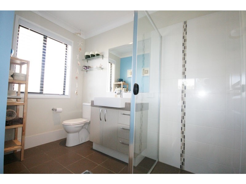 16 Sugar Glider Drive, Pottsville NSW 2489
