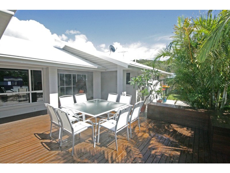 6 Butternut  Place, Pottsville NSW 2489