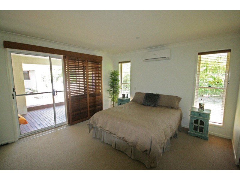 6 Butternut  Place, Pottsville NSW 2489