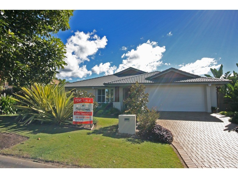 20 Lennox Circuit, Pottsville NSW 2489