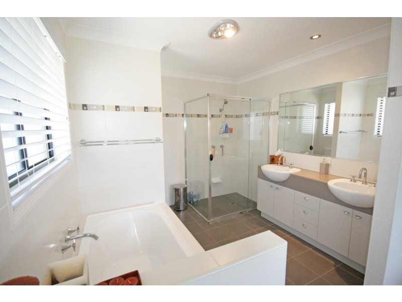 140 Overall Drive, Pottsville NSW 2489